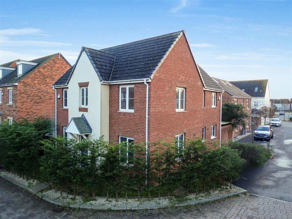 Property photo 1 of 19 1100367.Jpg