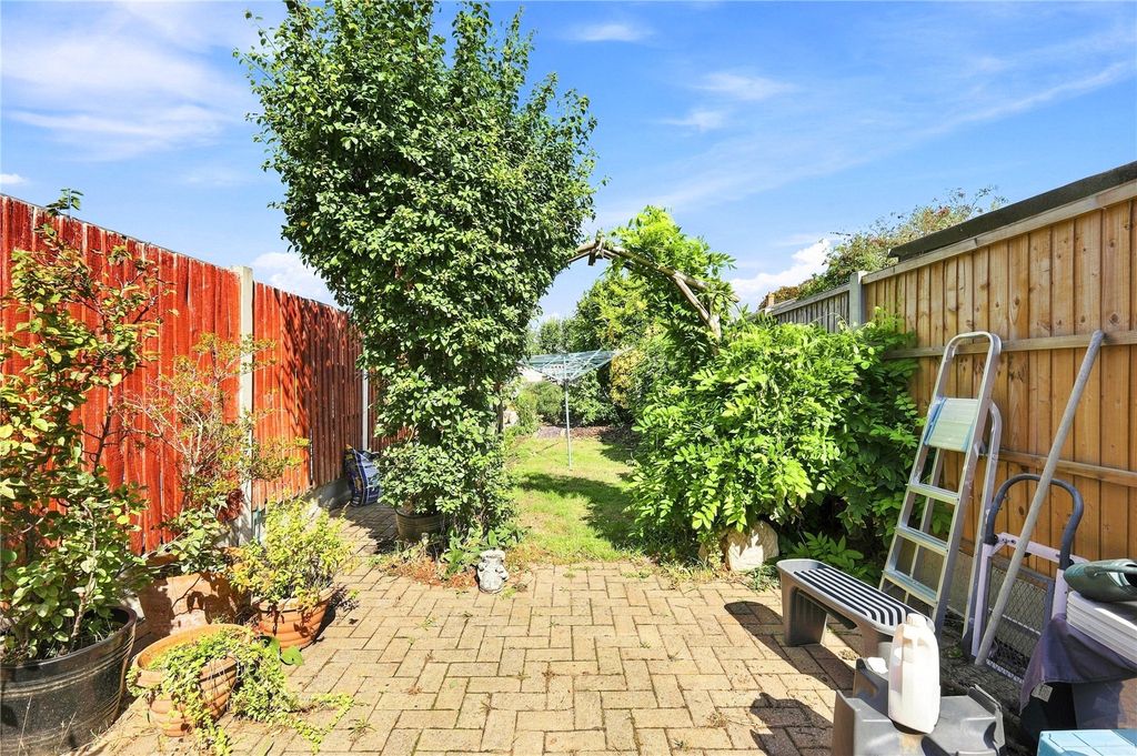 Property photo 2 of 18 Picture No. 40