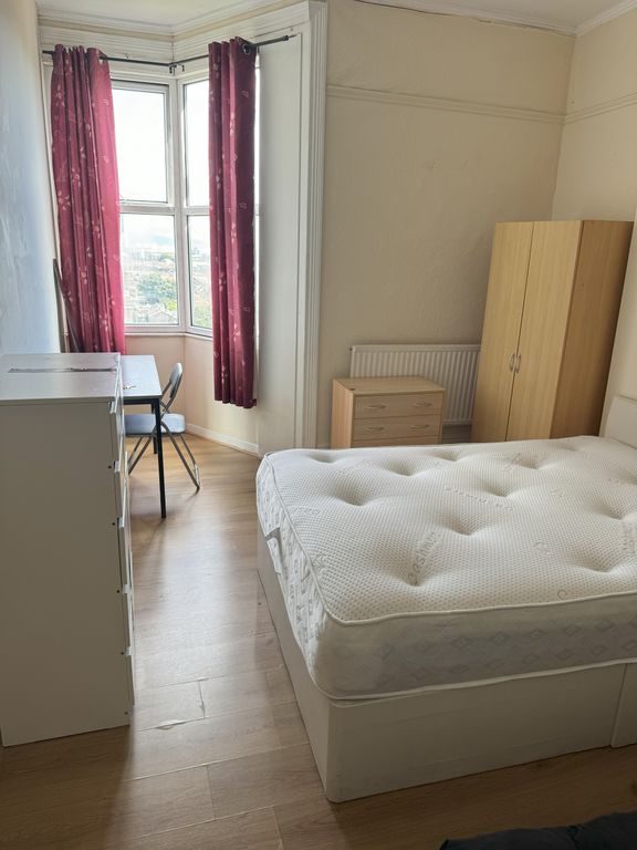 Property photo 1 of 6 Img_0245