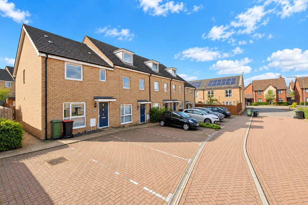 Property photo 1 of 23 26.Png