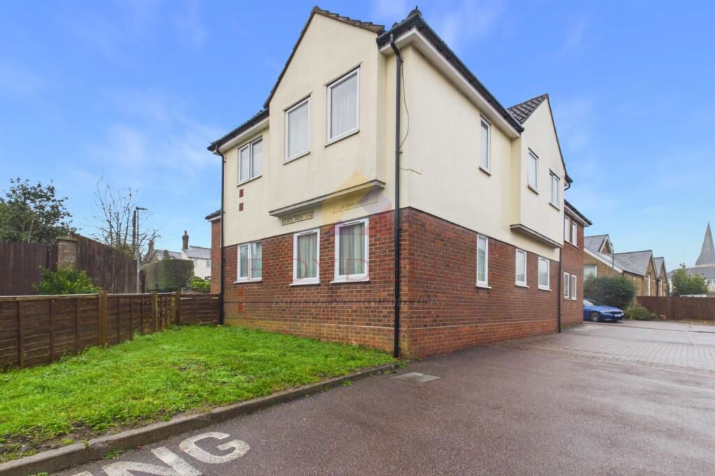 Property photo 1 of 12