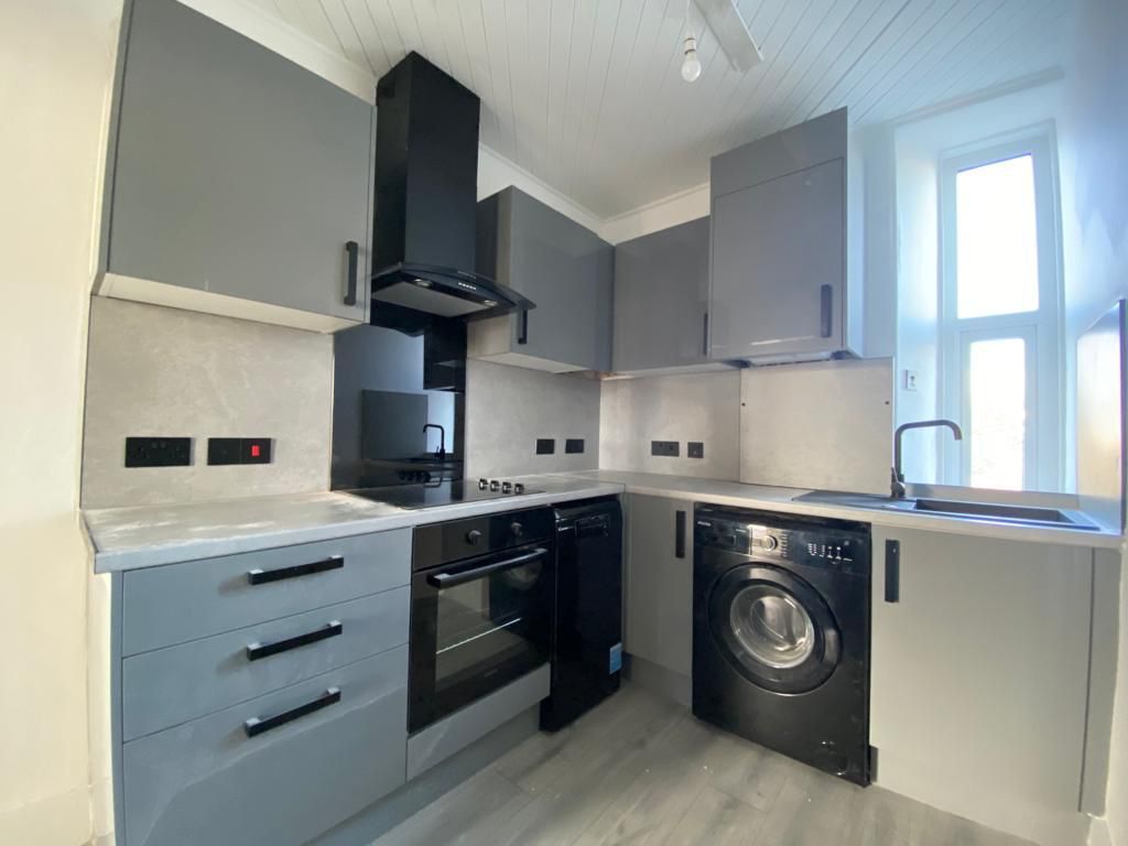 Property photo 3 of 9 Photo 3