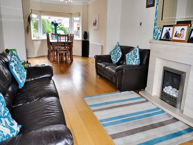 Property photo 2 of 15 Reception