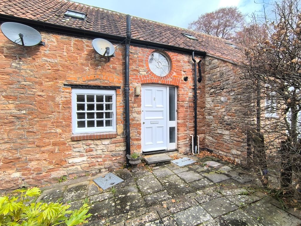 Property photo 1 of 8 View