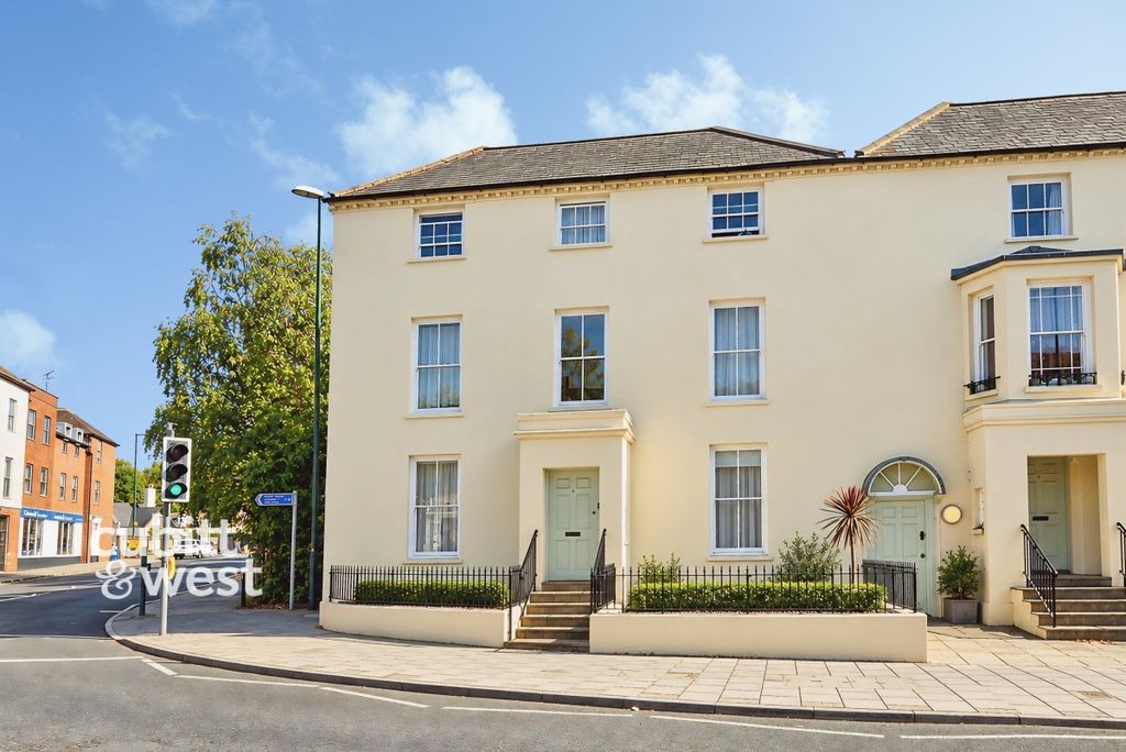 Property photo 1 of 7 65B9F073-A51Cdc0E...