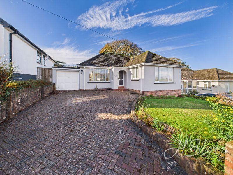 Property photo 1 of 17 Photo 18