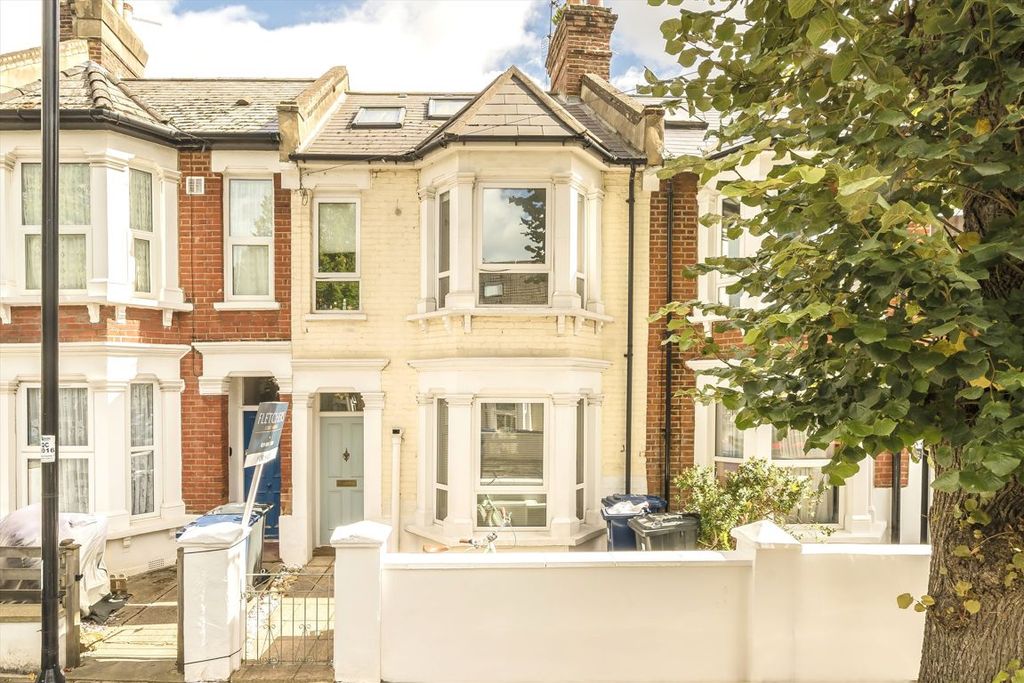 Property photo 1 of 7