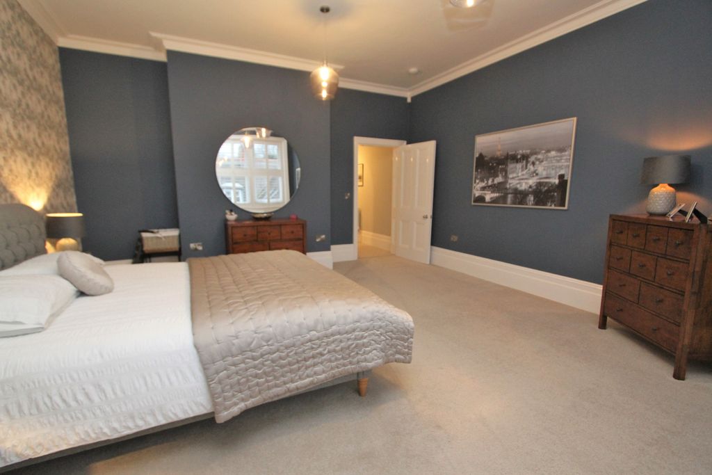 Additional image 21 of 5 bed semi-detached house for saleGaudick Road, Eastbourne BN20