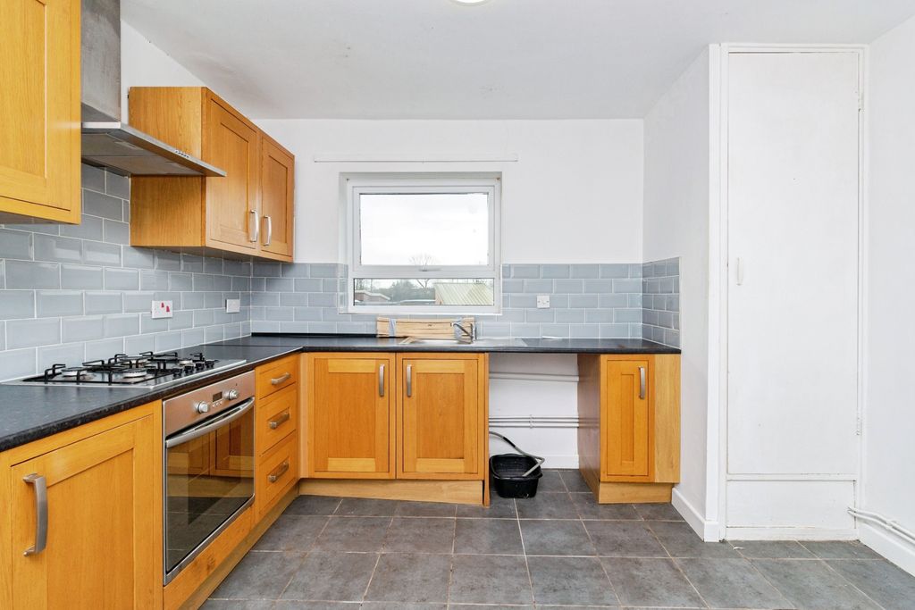 Additional image 5 of Studio for saleBriarwood, Telford TF3