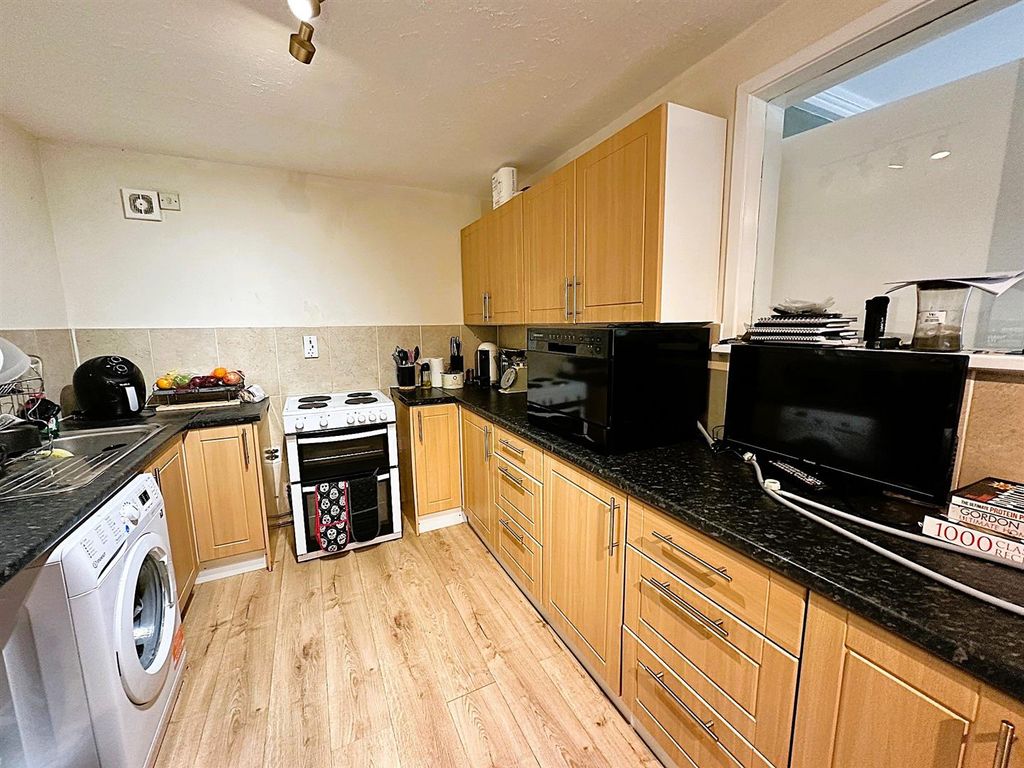 Property photo 2 of 7 2.Jpg