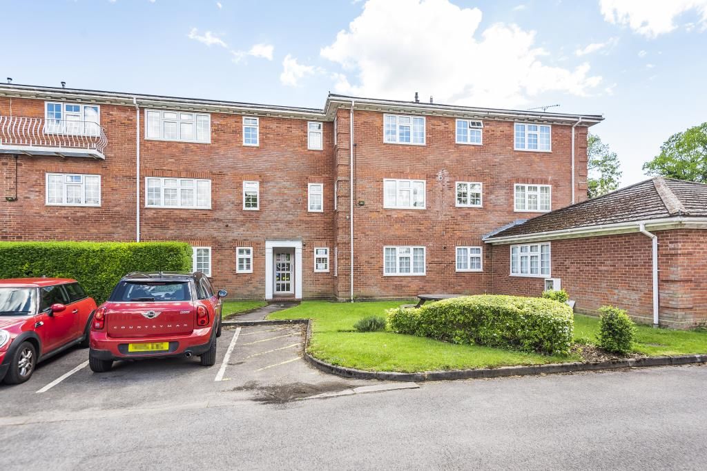 Property photo 1 of 10 Outside View