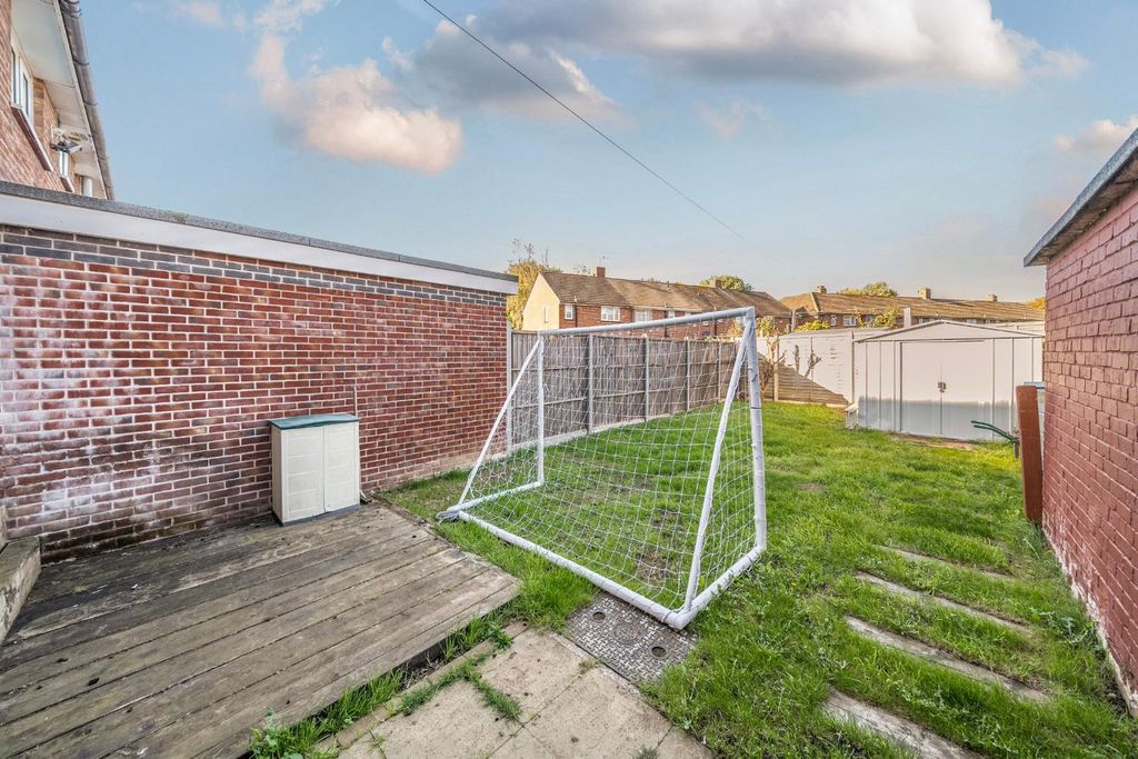 Property photo 2 of 17 1364432-8-68E7d7A943E22.Jpg