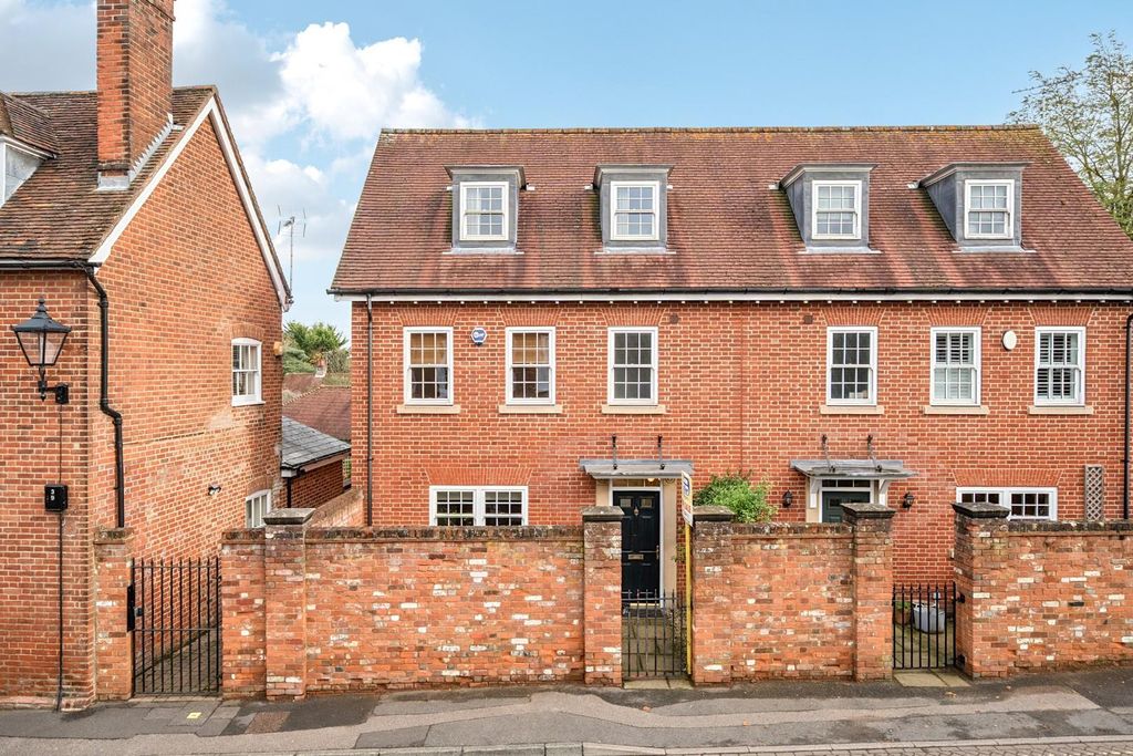 Property photo 1 of 17 1374294-1-6903A5938Ca76-Arw.Jpg