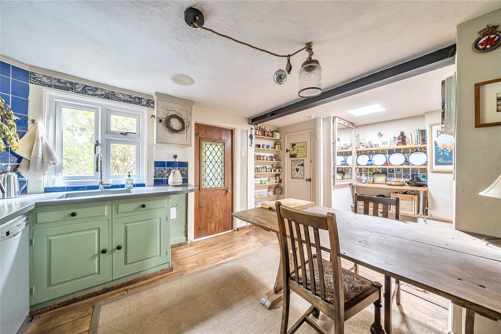 Property photo 3 of 23 Picture No. 09