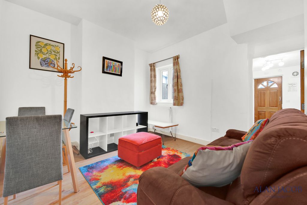 Property photo 1 of 20