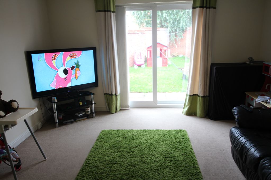Property photo 3 of 6