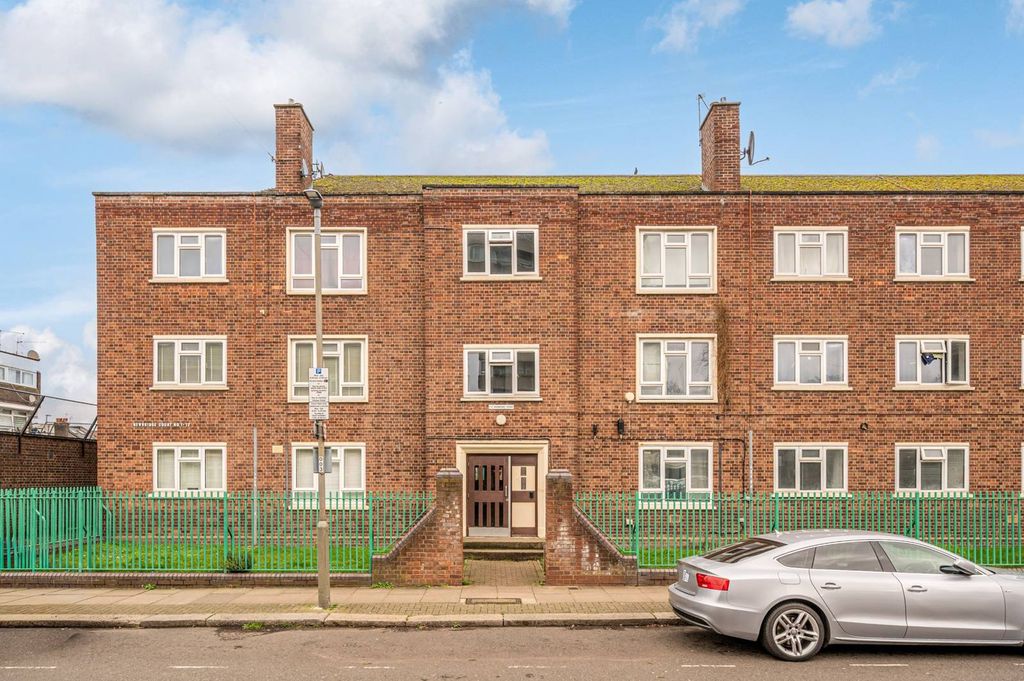 Property photo 2 of 4