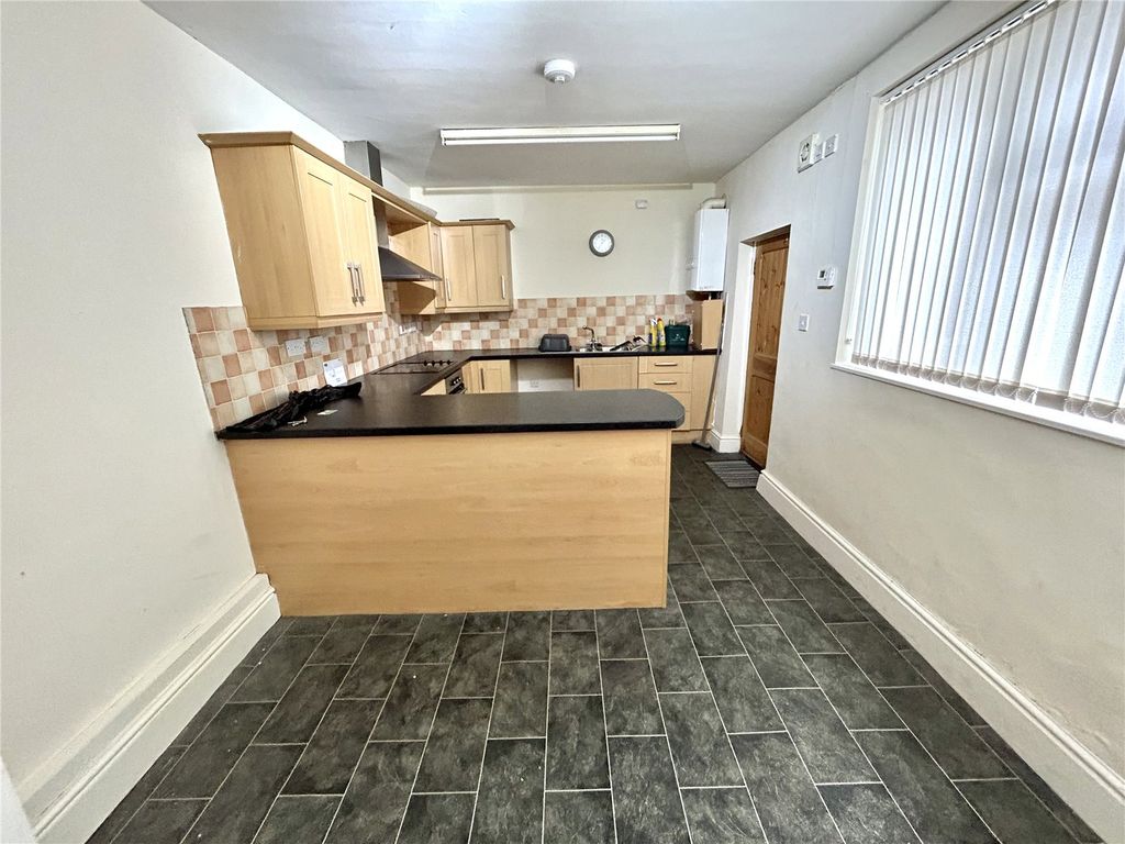 Property photo 3 of 9 Picture No. 02
