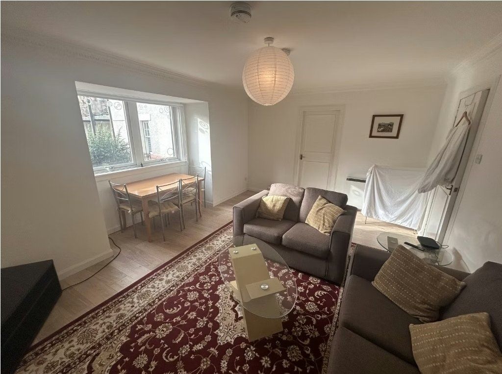 Property photo 2 of 8 Photo 2