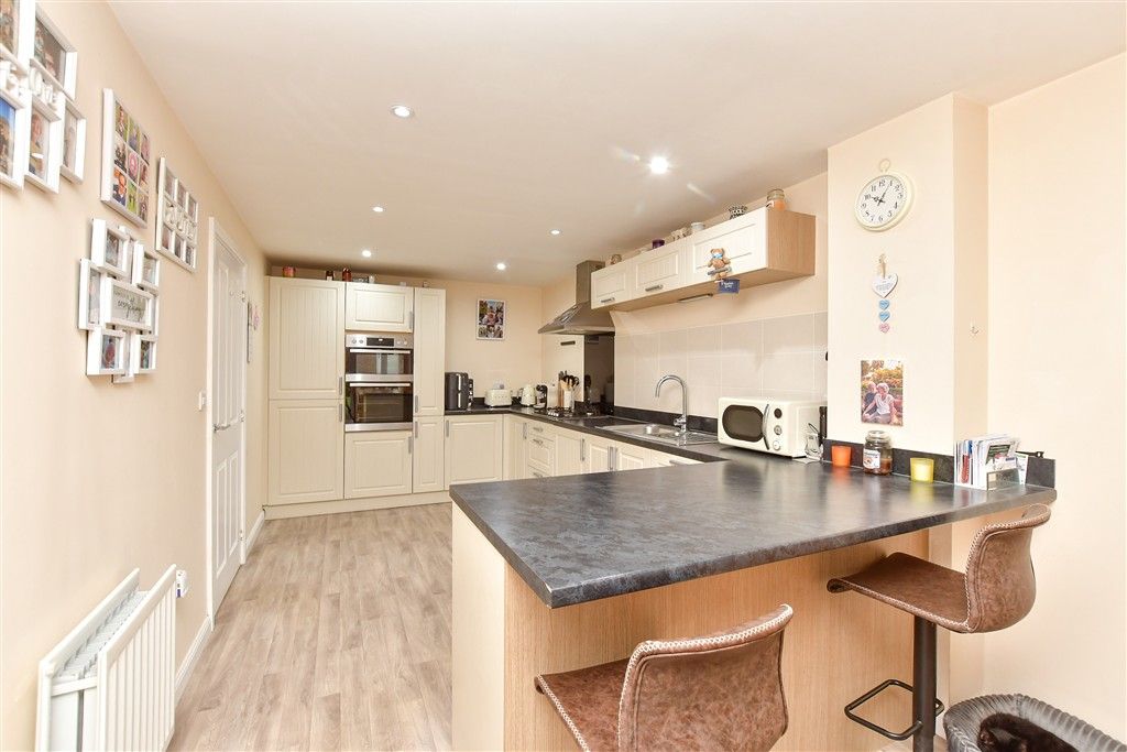 Property photo 3 of 13 Kitchen/Diner