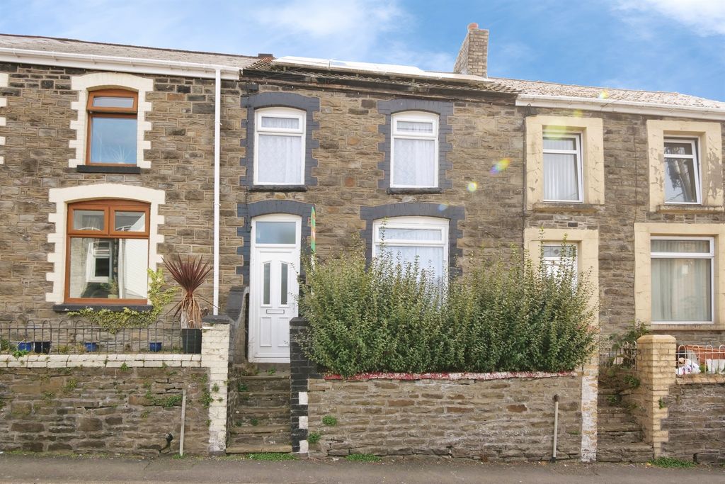 Property photo 1 of 35