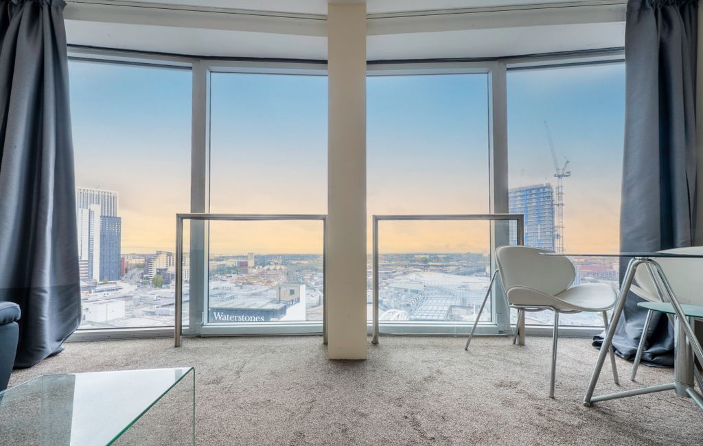 Property photo 1 of 13 Rotunda00008