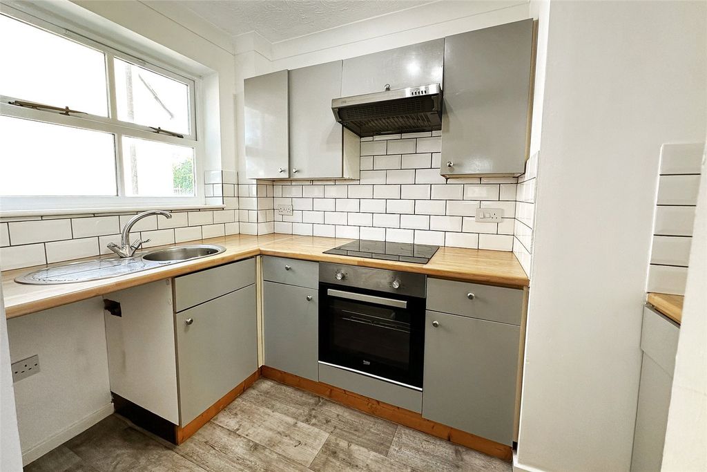 Property photo 2 of 15 Picture No. 03