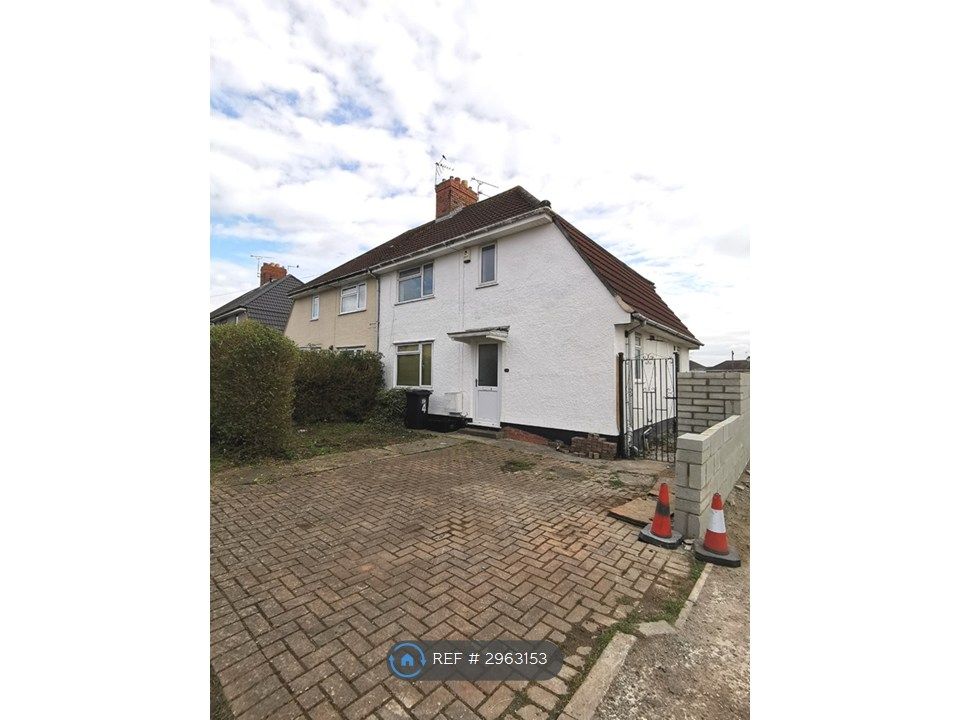 Property photo 1 of 2 Diveway