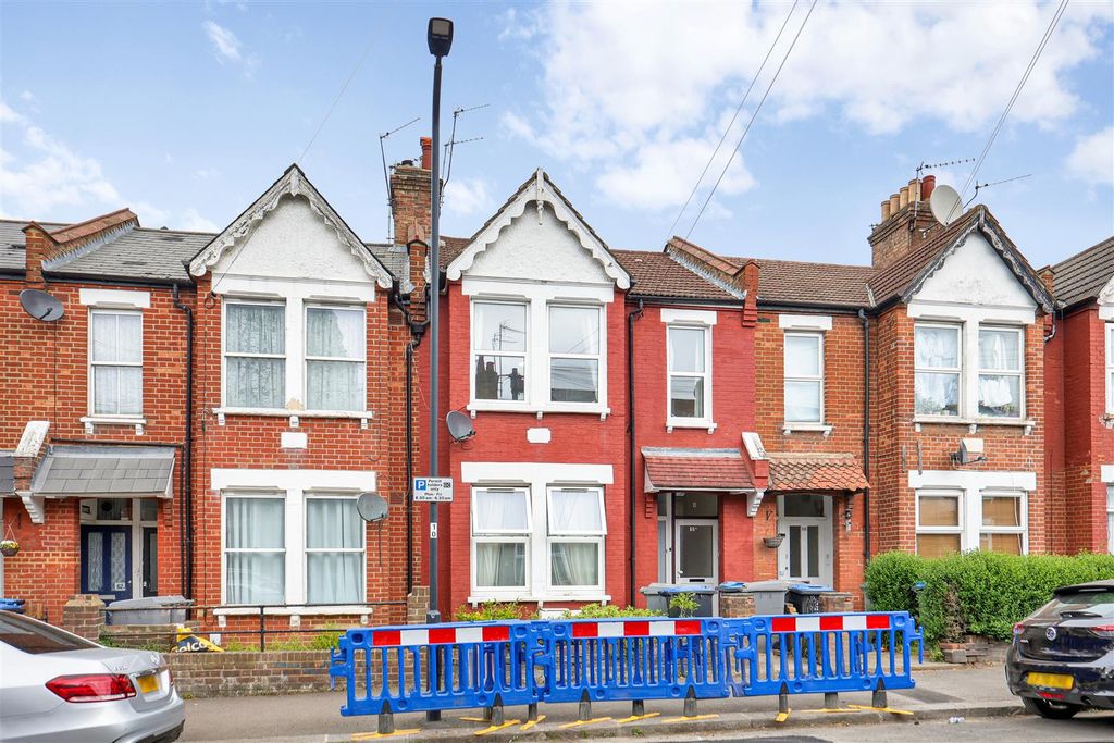 Property photo 3 of 8 19751914 (19).Jpg