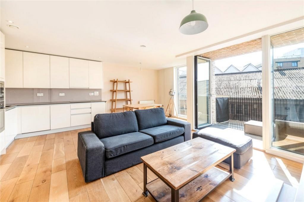 Property photo 1 of 8