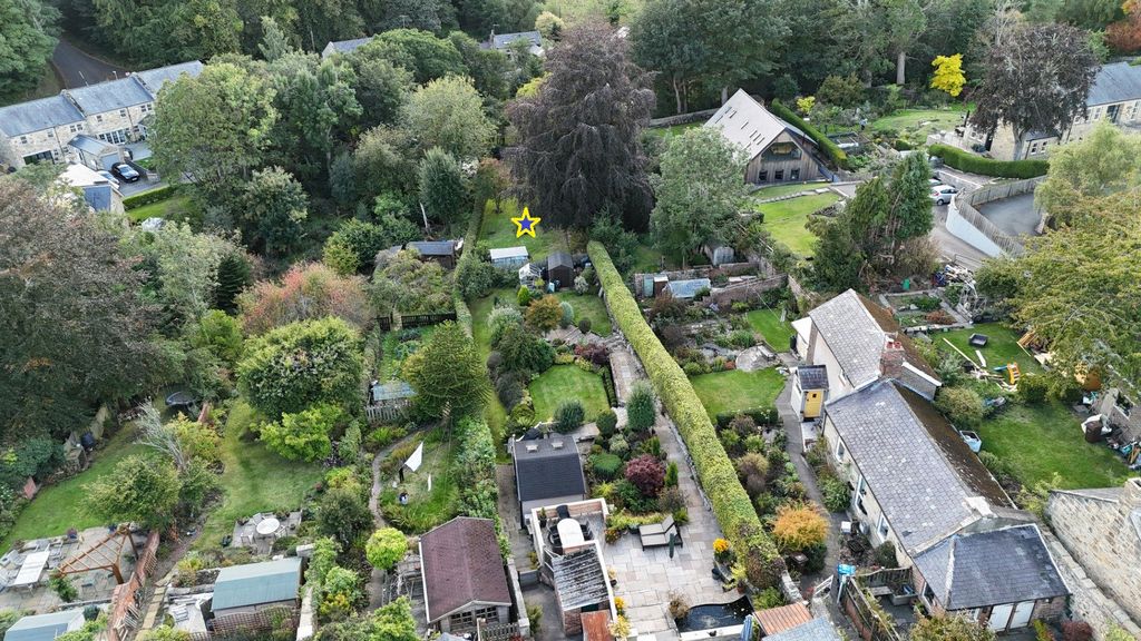 Property photo 3 of 28