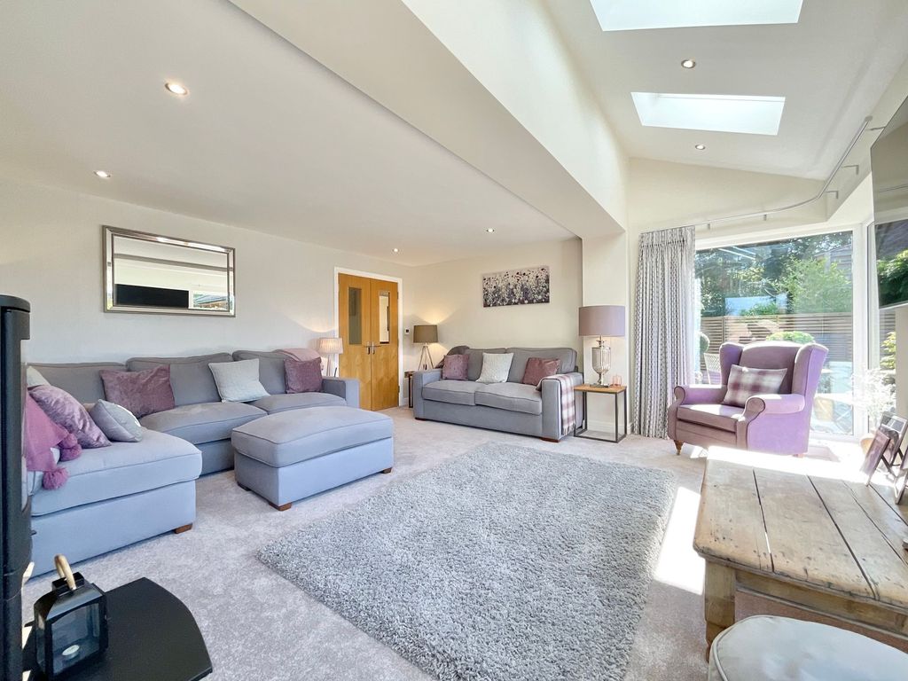 Property photo 3 of 30