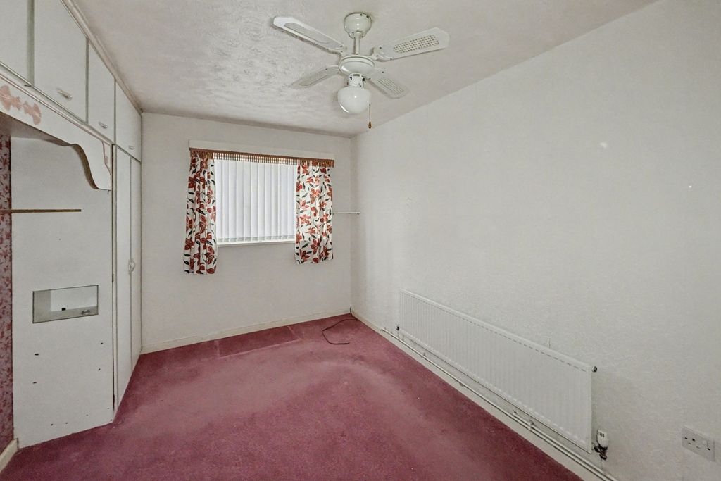 Property photo 3 of 11 24 Melton Walk, Hemlington, Middlesbrough, Cleveland, Ts8 9Nb