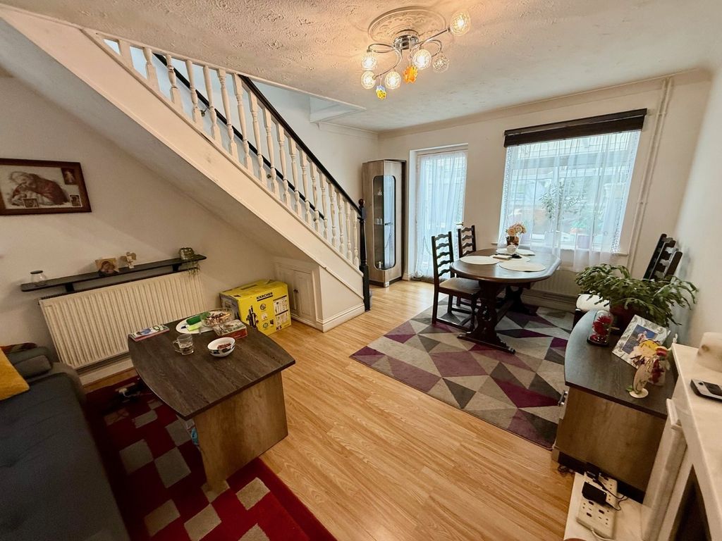 Property photo 3 of 11 Picture No. 03