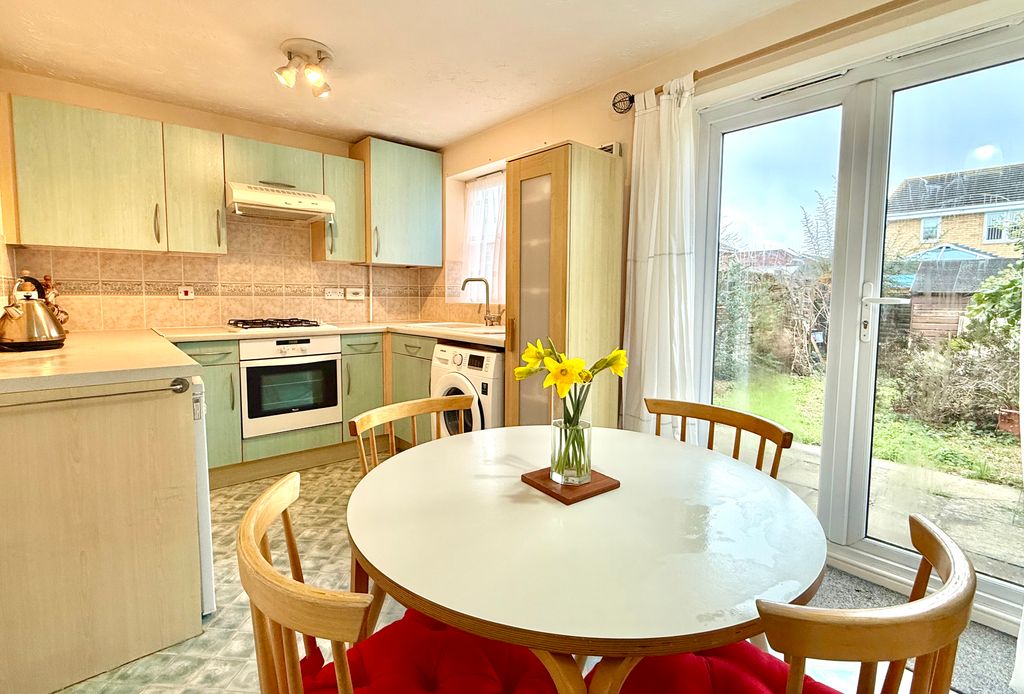 Property photo 2 of 15