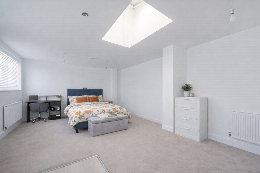 Property photo 3 of 4