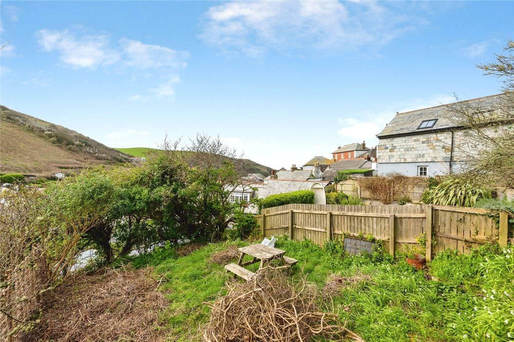 Property photo 3 of 16 Picture No. 04