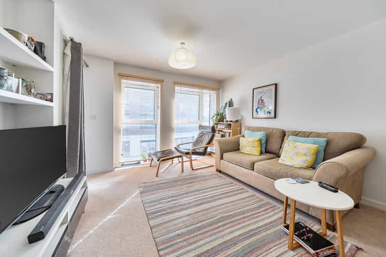 Property photo 2 of 20