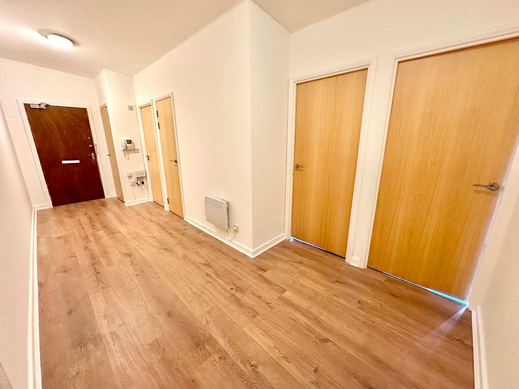 Property photo 3 of 17 Photo 3