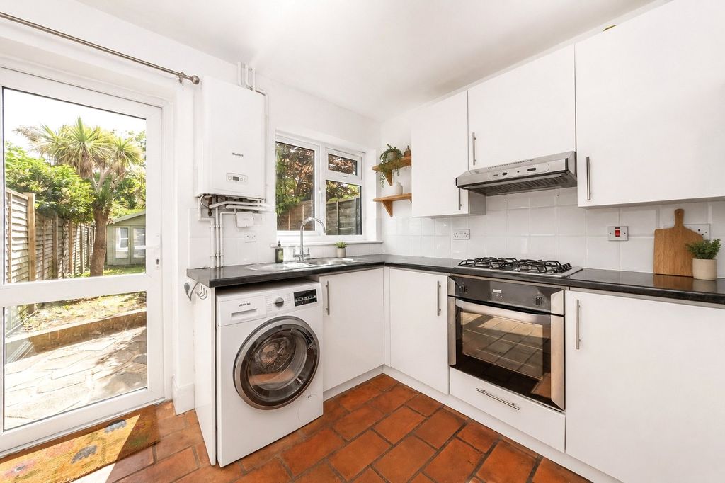 Property photo 3 of 10 Picture No. 07