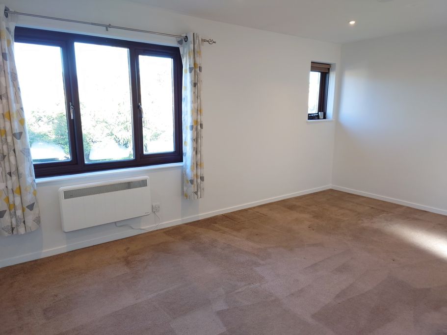 Property photo 3 of 6 Jpg