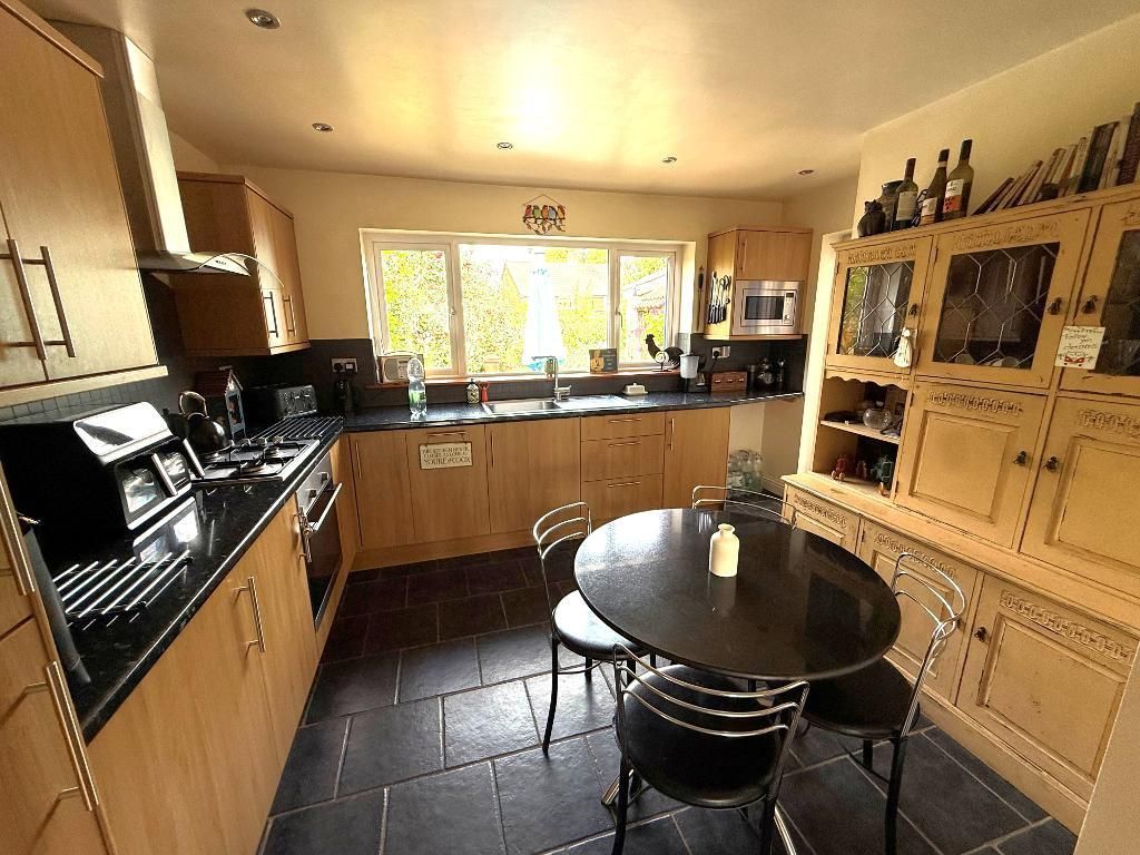 Property photo 3 of 18 Photo 3