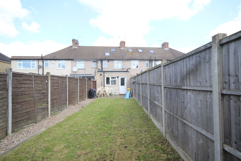 Property photo 2 of 13