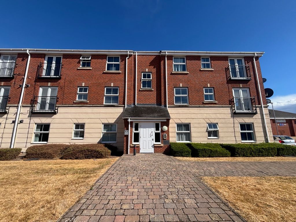 Property photo 1 of 11