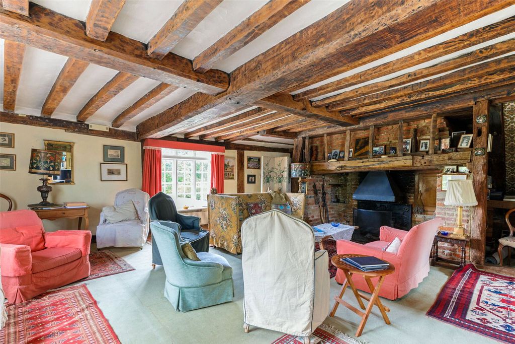 Property photo 2 of 23 Sitting Room