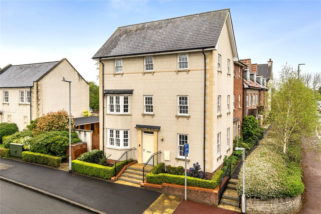 Property photo 1 of 21 Picture No. 05