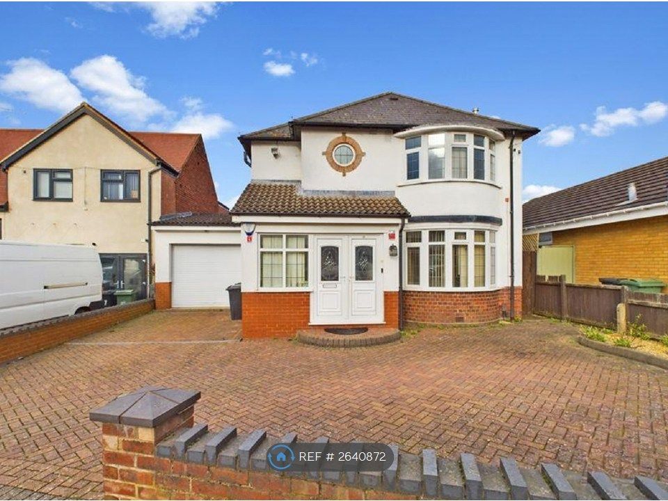 Property photo 1 of 23 Front Of 3 Bed Detached House, Driveway Space X2