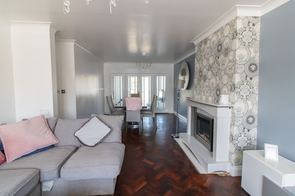 Property photo 3 of 23 Image 3