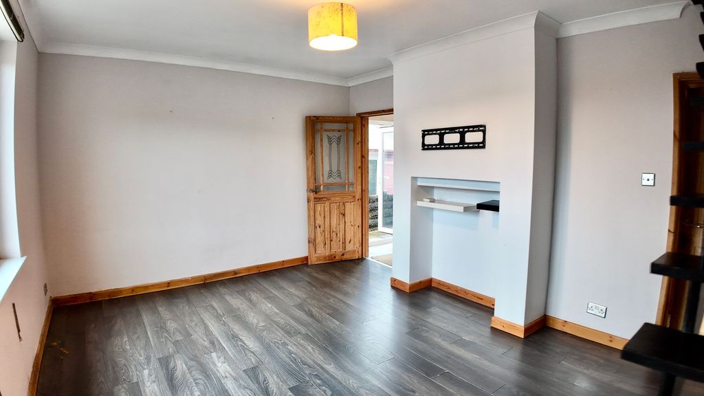 Additional image 7 of 4 bed bungalow for saleFarm Road, Crumlin NP11