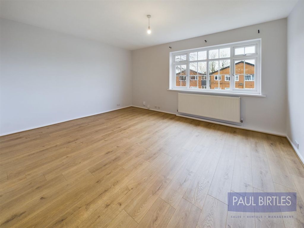 Property photo 2 of 15 Cam01301G0-Pr0278-Still001.Jpg